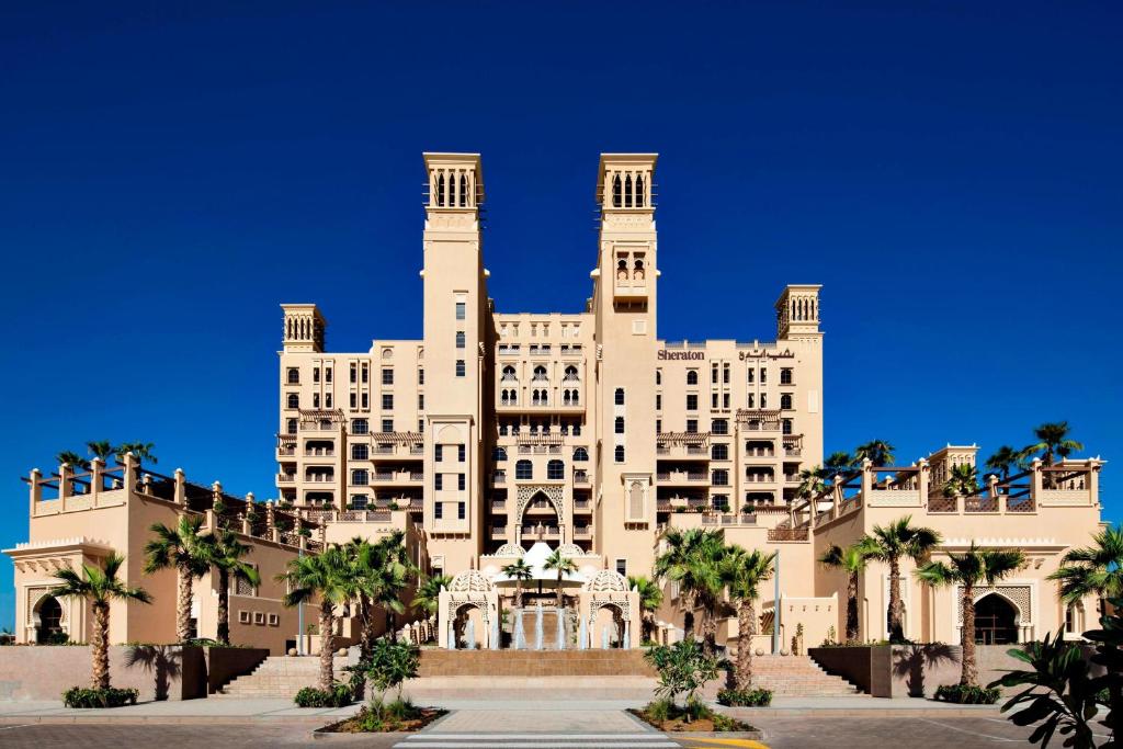 630089159 Sheraton Sharjah Beach Resort & Spa 5 - Зображення 1